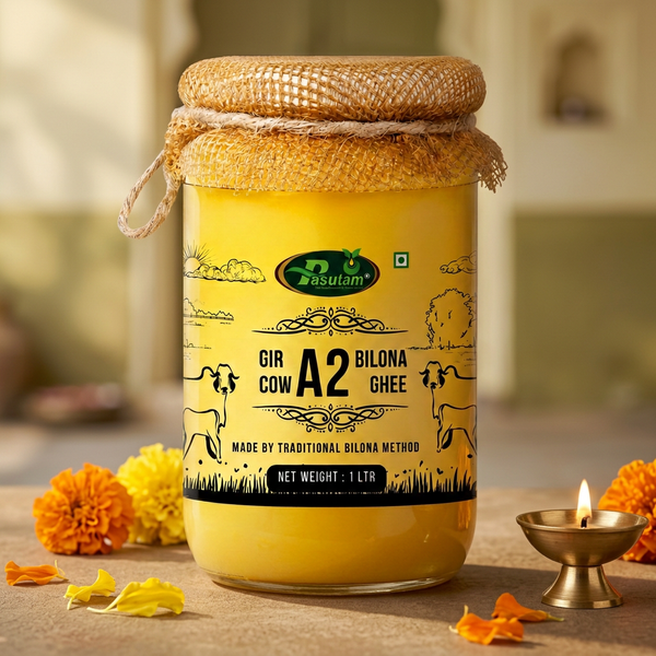 Transparent label ke saath Pasutam Gir Cow Ghee sample